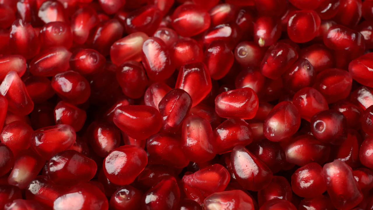 What is Ellagic Acid? Top 7 Health & Skin Benefits You Need to Know 5 Pomegranate WISH Skin Health